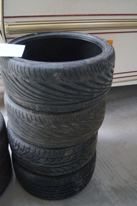 2 pcs. tires, Brand: vredstein. + 2 pcs. tires, Brand: Achilles