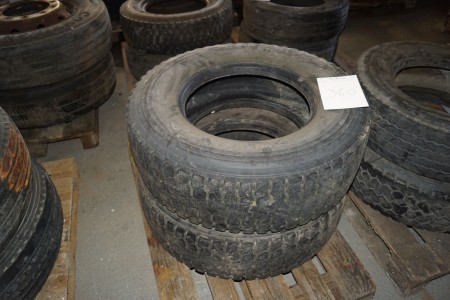 2 pcs. Dunlop truck tires without rims.