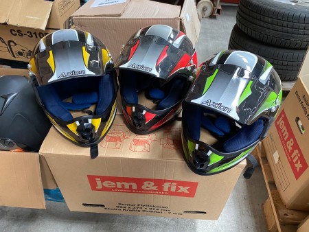 Helmets, brand: Axion