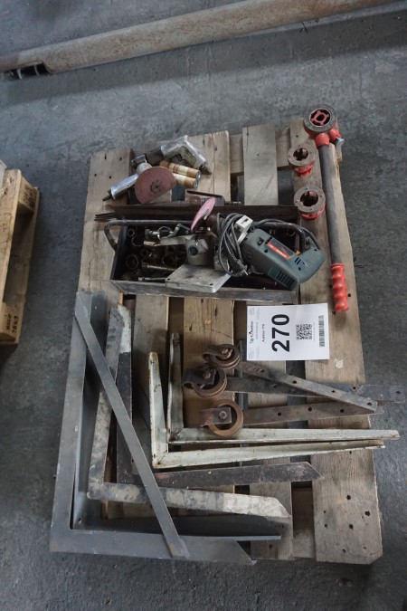 Lot tops, fittings, suspensions, air wrenches, drill and rust hammer, etc.