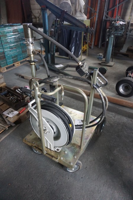 Trolley for oil barrel, with hose reel, handle