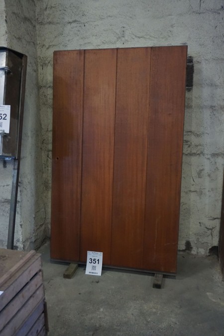 4 pcs. wooden doors