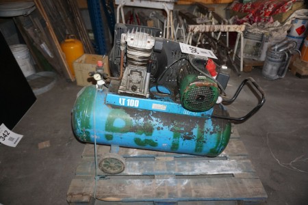 Stempelkompressor, Mærke: LT100. 