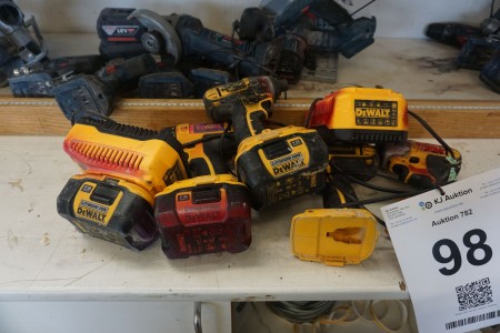 4 pcs. power tools, Brand: DeWalt
