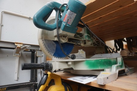 Cutting / miter saw, Brand: Makita, Model: LS1013.
