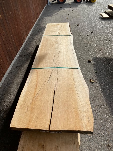 1 stk planke, i egetræ