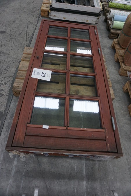 Exterior door in wood
