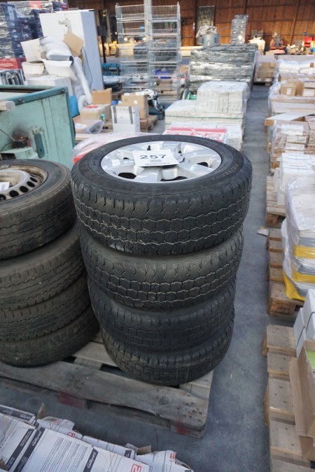 4 winter tires with alloy wheels