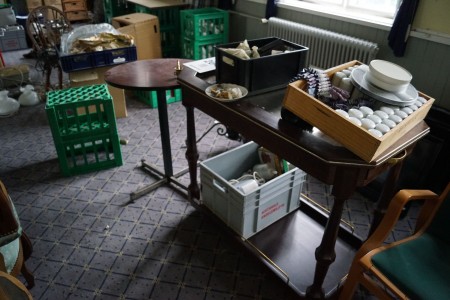 Serving trolley on wheels with contents + table