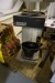 Mikroovn, 2 stk. kaffemaskiner + 2 stk. kogeplader 