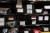 Div. Dinge im Bücherregal, siehe Foto. Bücherregal nicht enthalten