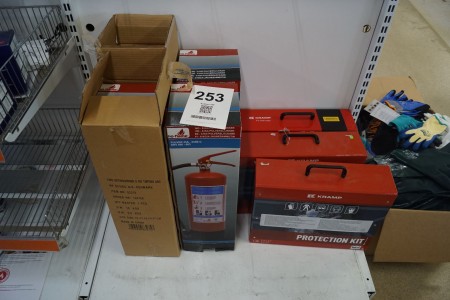 4 pcs. powder extinguishers + 3 pcs Cramp protection set for spraying