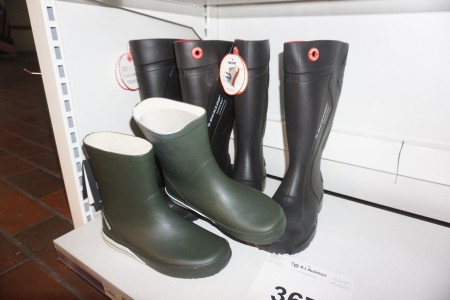 3 pieces. rubber boots, Brand: Dunlop and Tretorn