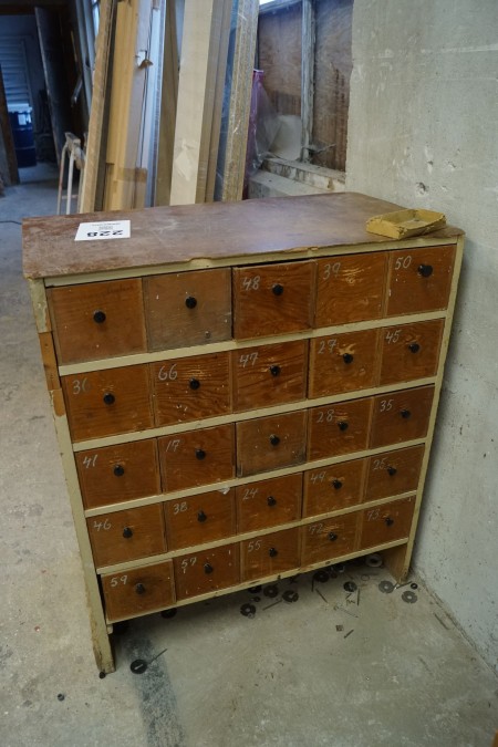 Workshop shelf with drawers