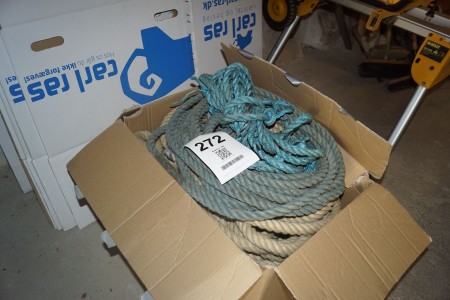 1 box with rope