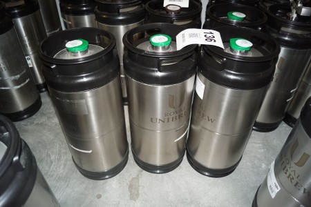 3 pieces. kegs with Odenese pilsner
