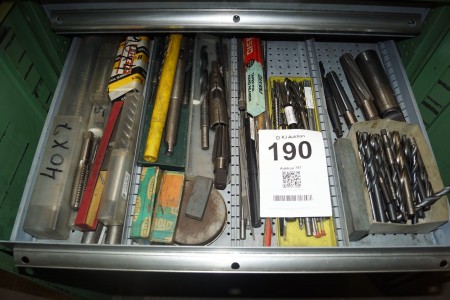 Batch-Schneidwerkzeug in der Schublade