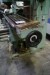 Fräsmaschine, AGB Abmessungen: 2000 x 1800 x 2000 mm Gewicht 2450 kg.