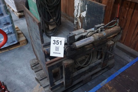 Turning unit for truck tower, type: HK15070