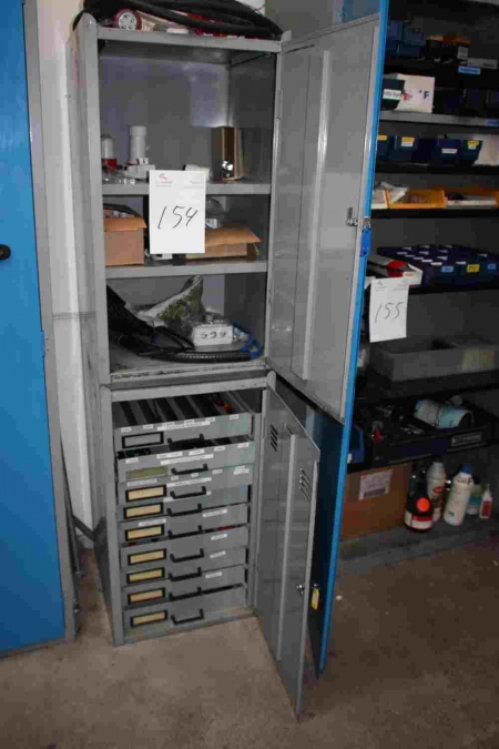 2 x steel tool cabinets with content: electric cables + screwdrivers and various other hand tools