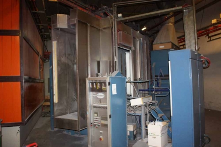 Spraying booth, Nordson, control panels, 3 hand applicators, including Wagner ESB. EPG2020L. Combined Lot 190 to 207 incl. may be sold by privat treaty not later than 12. November 2012
