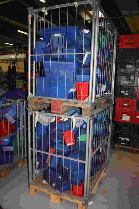 2 grid pallets assortment boxes, plastic