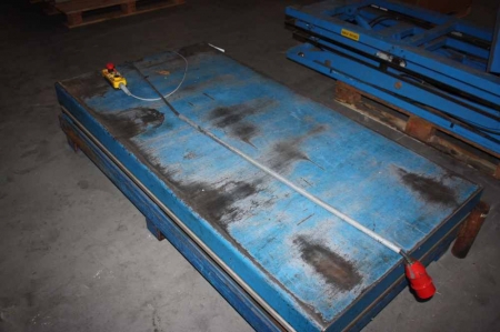 Electro-hydraulic lifting table, Translyft about. 10x90 cm, 3 ton