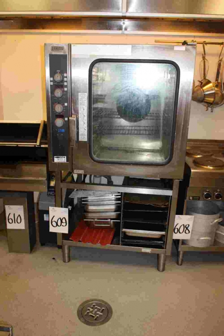 Zanussi oven with 10 inserts + various plates and grates