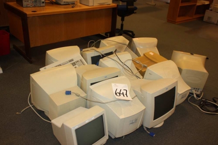 Lot PC monitors