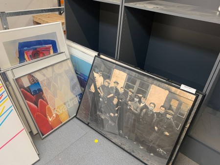 Lot of pictures and paintings