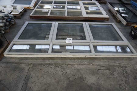 Fensterabschnitt mit 6 Scheiben