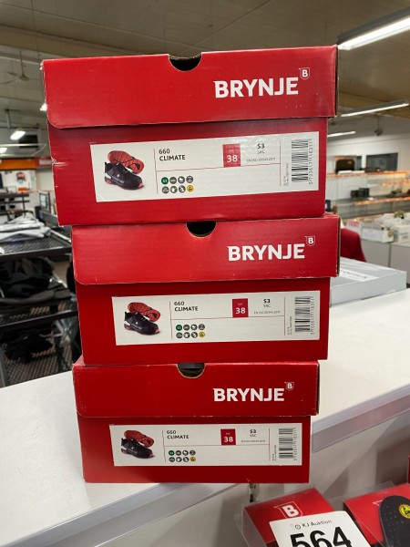 3 pieces. Safety shoes, Brand: Brynje