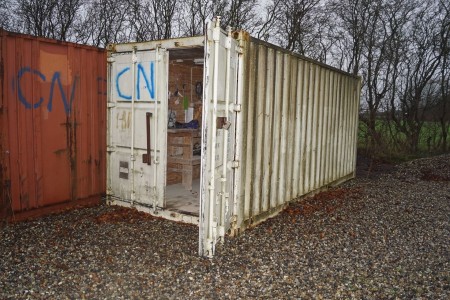 20 foot container with built-in power.