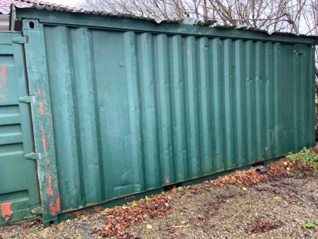 20 foot container. Note other address