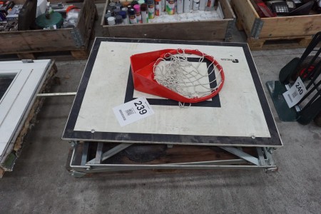 An der Wand montierter Basketballkorb, Marke: Tress