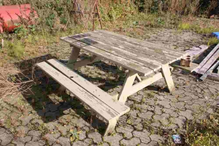 Garden bench / table set