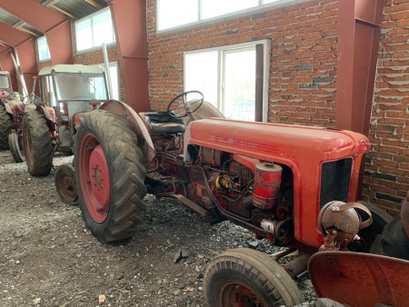 Bukh Traktor, Modell: 554
