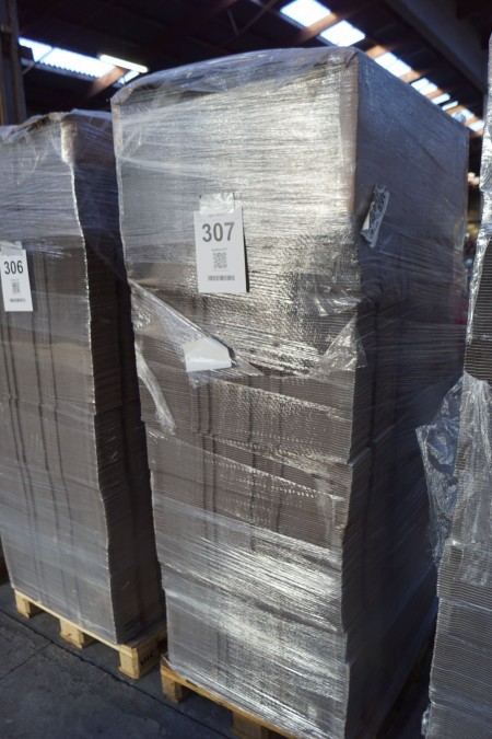 Cirka 270 stk folde papkasser SKD