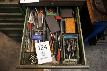 Contents in 1 drawer Rivals, Spiral drills etc.