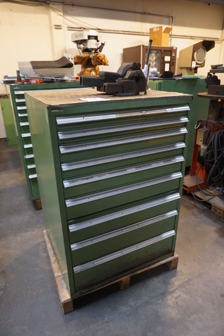 Tool cabinet with contents, Brand: Nufer.