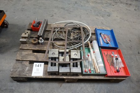 Contents on pallet.