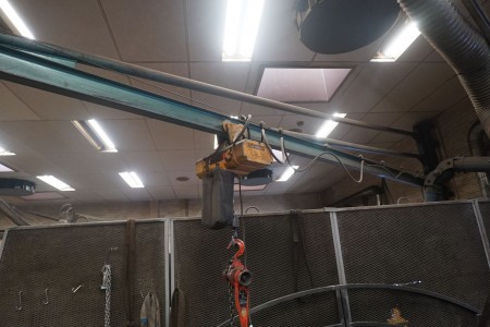 Wall-mounted swing crane, Brand: Liftket, Type: B5