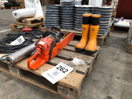 Chainsaw, brand: Husqvarna, model: 345 + safety boots etc.