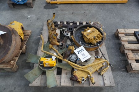 Various spare parts for Caterpillar