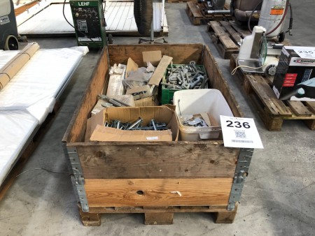 Pallet with various wall binders and fittings