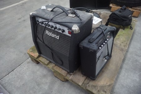 2 pcs. amplifiers, brand: Roland & Gear4music