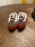 2 Stk. Schuhe, Marke: Adidas und Suedwind