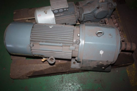 Gear Motor, SEW Eurodrive, type R92A. 1440 RPM + gear