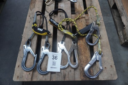 3 pieces. double fall protection, brand: PETZL and I.S.C
