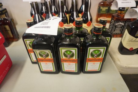 7 flasker Jägermeister 